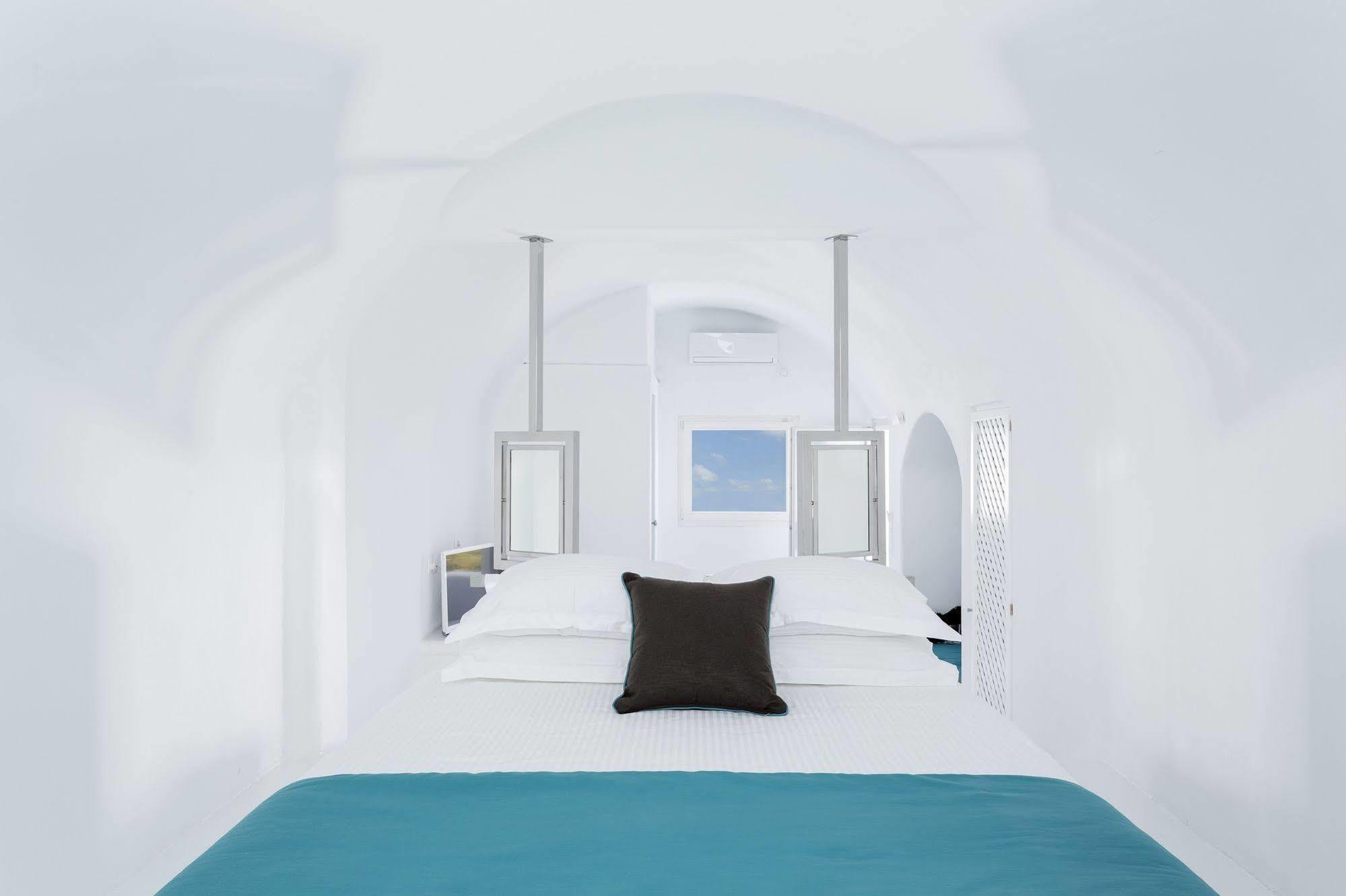 Aisling Micro Hotel Oia Dış mekan fotoğraf